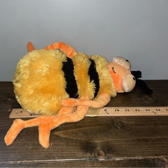 Rare vintage Bumble Bee Plush by Manhattan Toy super soft - Picture 6 of 7
